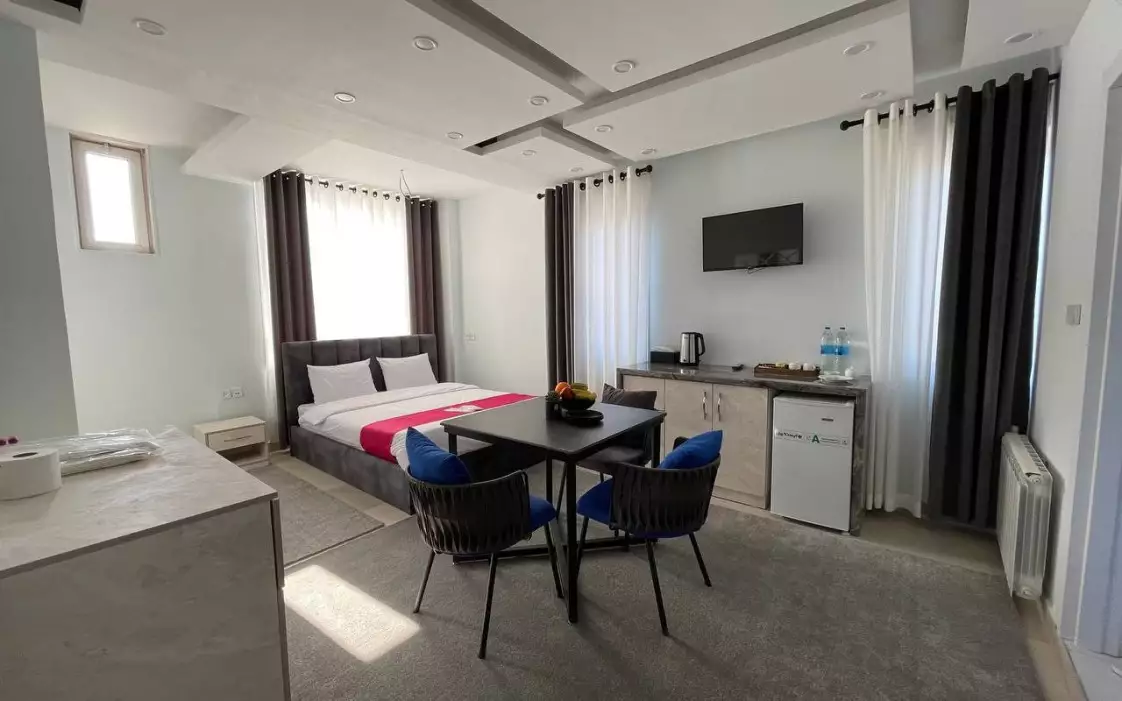 Alibaba https://cdn.alibaba.ir/ostorage/hotel-accommodation-images/6858061bac13a7ed0d84df6f_دبل vipروبه دریا.webp